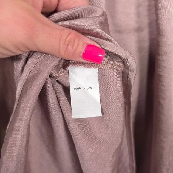 Maurices Button Down Shirt Womens 2X Mauve Satin Minimalist Office Professional - Picture 11 of 14